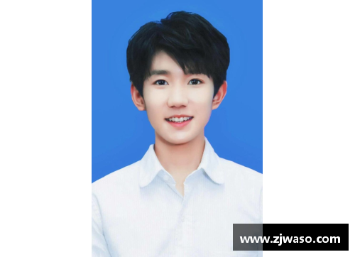 足球明星的证件照揭秘展现他们不为人知的一面与职业生涯的真实瞬间