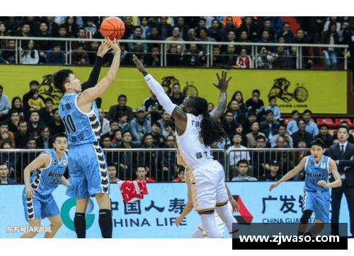 QY球友会CBA联赛热议酝酿恢复升降级：球队实力对比、裁判处罚或成关键 - 副本